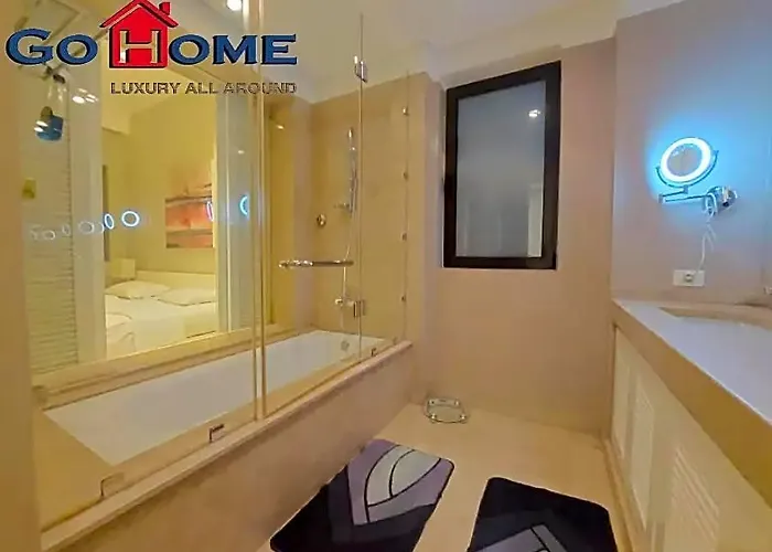 Hotel Luxury In Ancient
